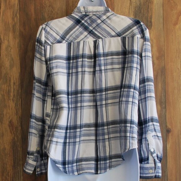 Style & Co Plaid Flannel Button Down Women's M Shirt - Picture 2 of 3